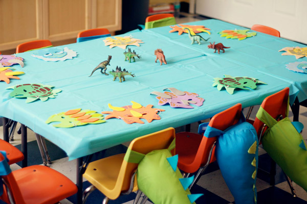 Decoración fiesta para niños de dinosaurios