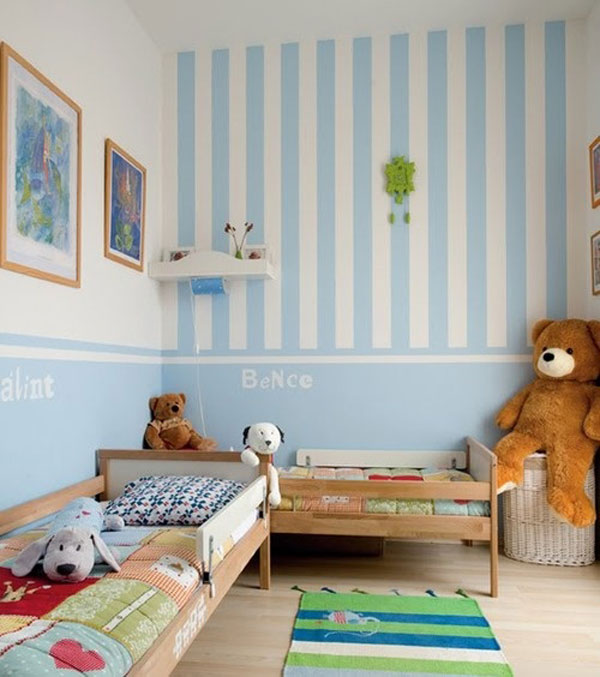 Pequeociohabitaciones infantiles en tonos pastel.