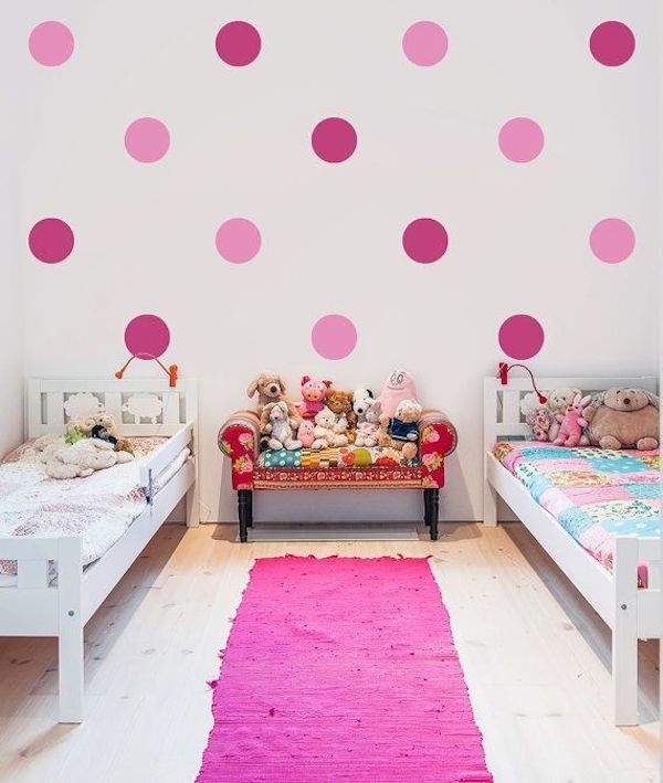 8 habitaciones infantiles decoradas con lunares pequeocio