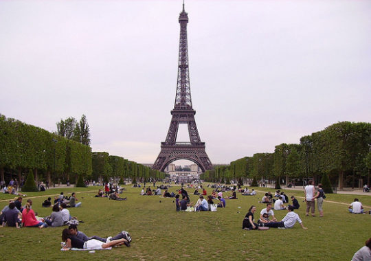 Tour Eiffel Picnic
