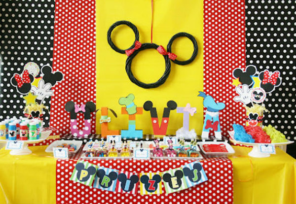 Fiestas Infantiles: Mickey