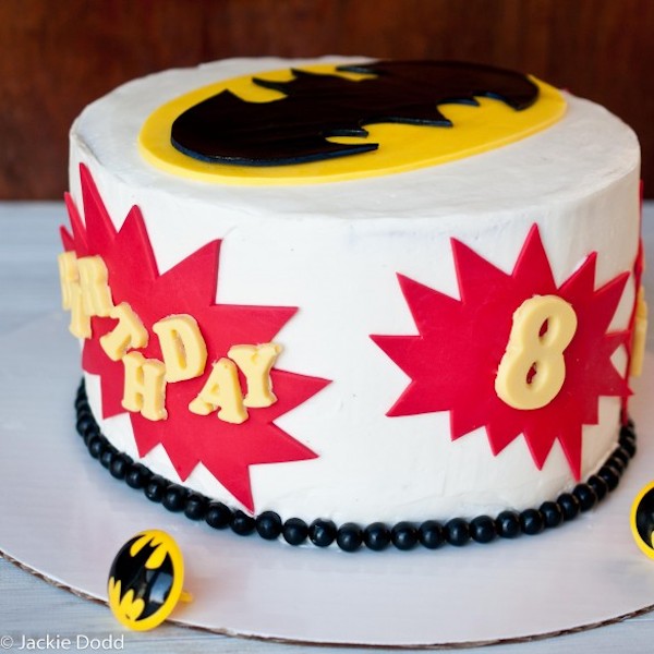 cómo hacer una tarta de Batman