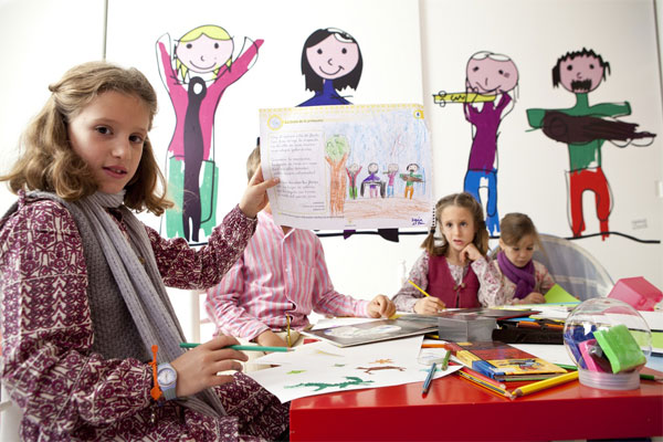 MrBroc ¡decora tu casa con los dibujos de tus hijos!