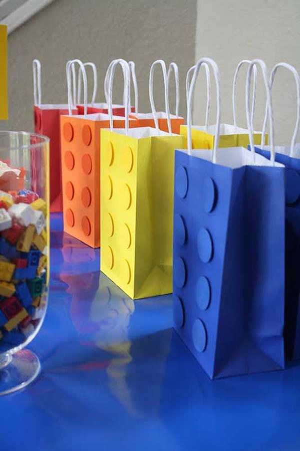 Ideas caseras para una fiesta infantil de Lego - Pequeocio