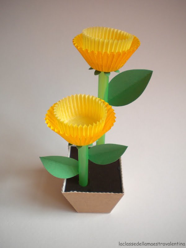 Flores De Papel Hechas Con Pirotines