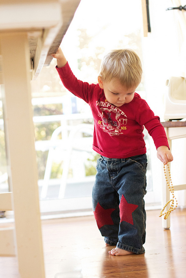 5 ideas originales para arreglar pantalones rotos - Pequeocio