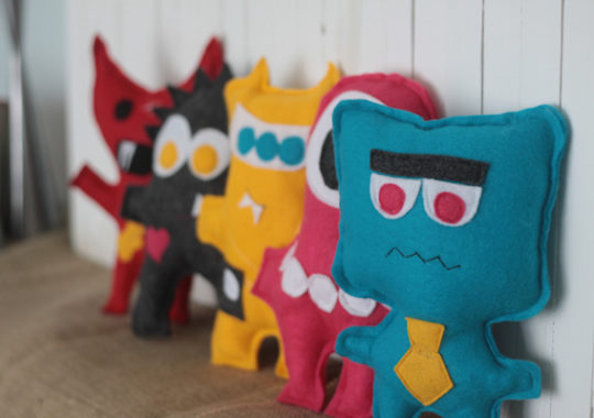 muñecos de fieltro para bebes