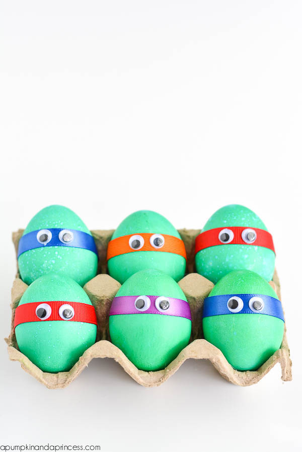 Huevos de Pascua decorados