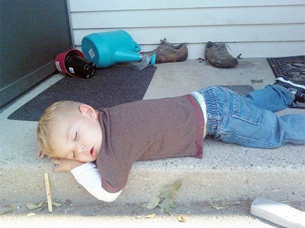10 Pruebas De Que Los Niños Duermen En Cualquier Sitio - Pequeocio Fotos Divertidas