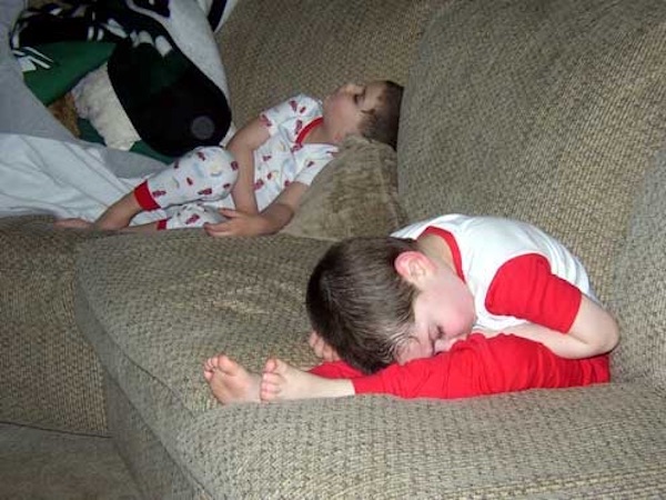 Fotos Divertidas De Niños Durmiendo