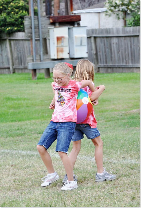 5 juegos de pelota para niños | Pequeocio.com