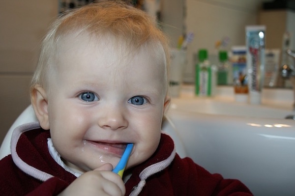 lavarse los dientes