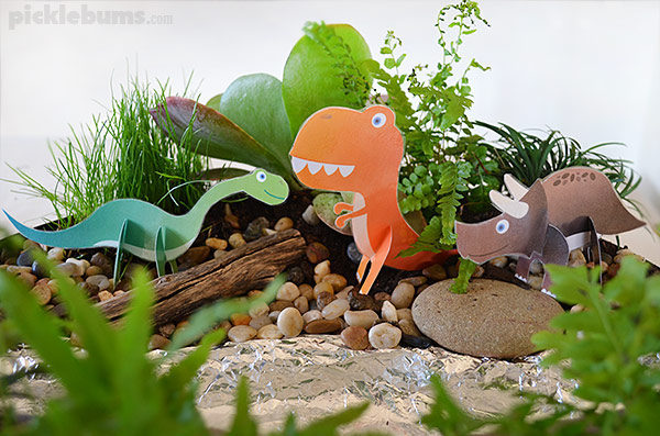 Manualidades para niños de dinosaurios