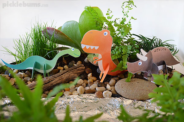Manualidades para niños de dinosaurios