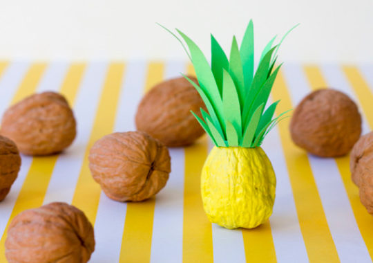 Manualidades para niños con nueces: piñas