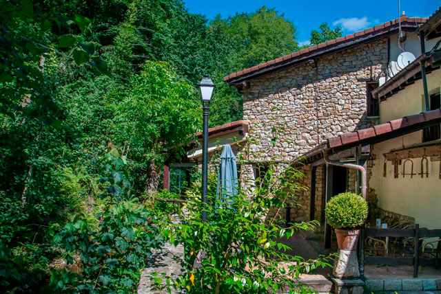 Casas Rurales Asturias La Tahona De Besnes