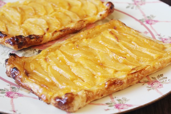 Tarta De Manzana Con Crema Pastelera