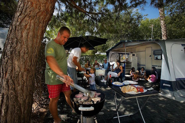 Camping En La Costa Dorada