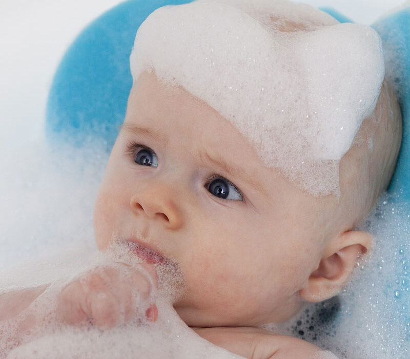 Bebé Higiene En Baño