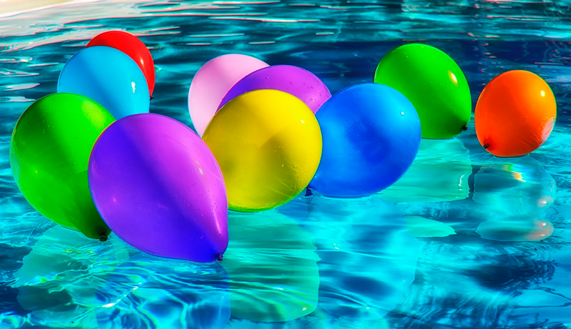 Juegos en la piscina para niños