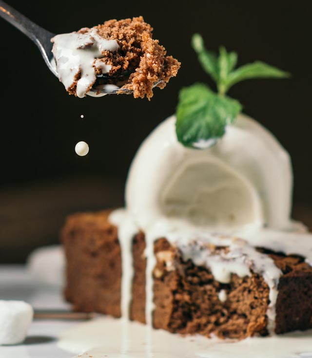 Brownie De Chocolate Con Helado