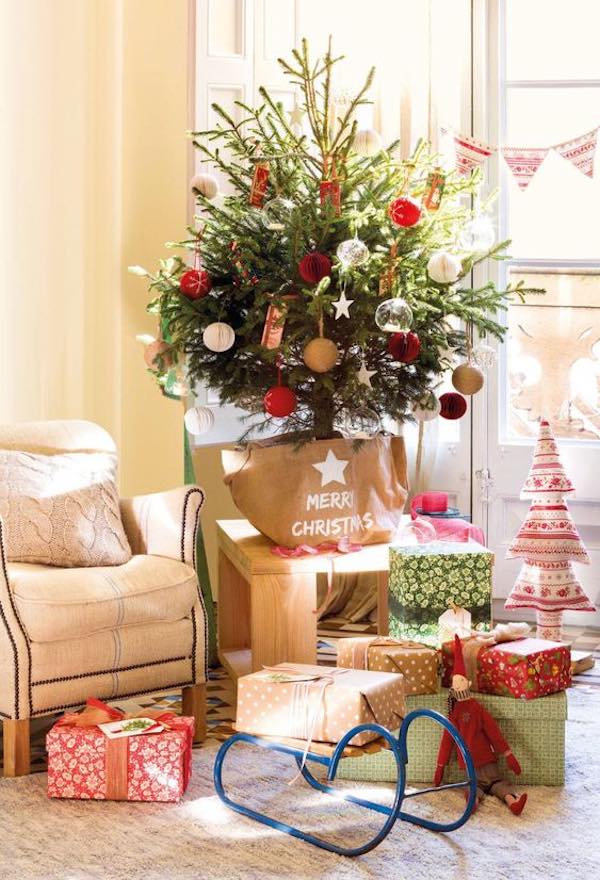 Cómo Adornar Un Árbol De Navidad Natural