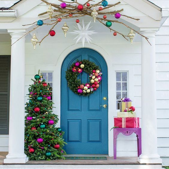 decorar la puerta en Navidad