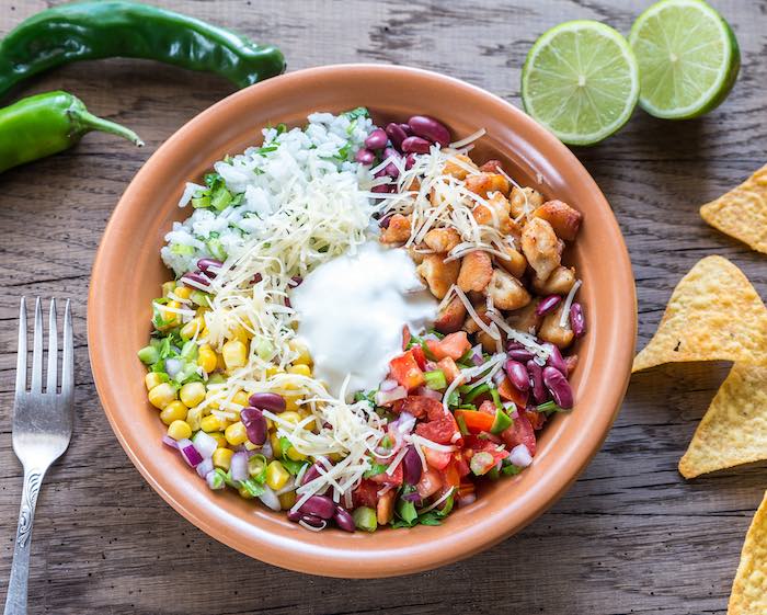 Ensalada De Pollo Con Arroz