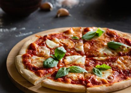 pizza margarita receta