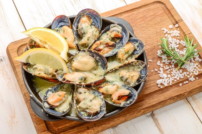 Mejillones En Salsa Verde