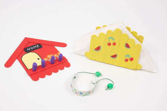 manualidades con palos de helado para niños