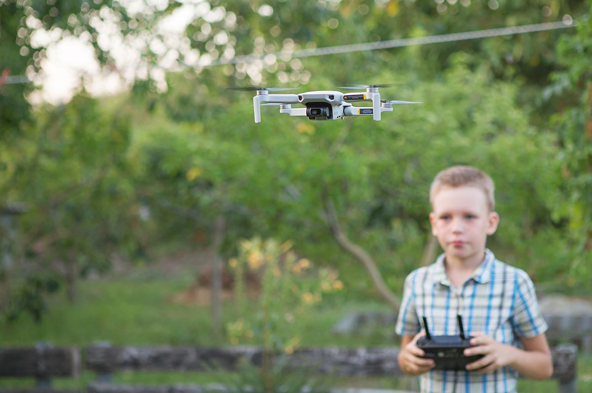 drones con cámara baratos