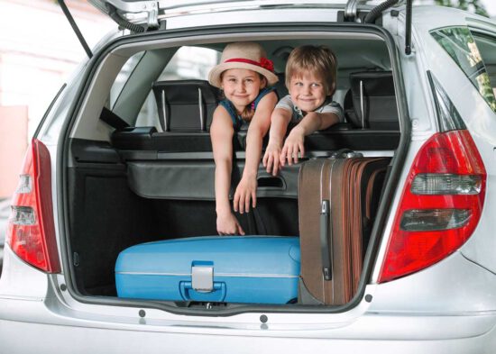 viajar en coche con niños pequeños