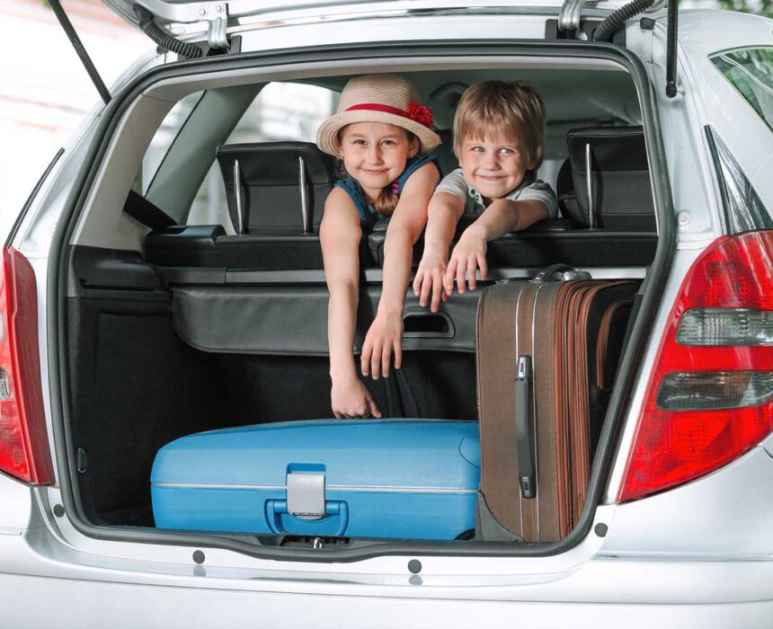 viajar en coche con niños pequeños