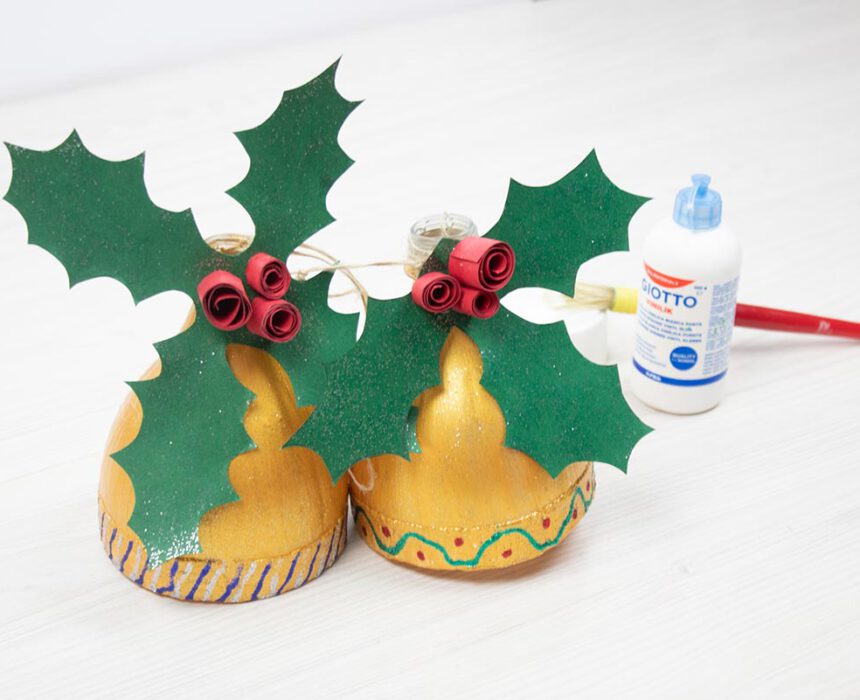 adornos navideños con botellas de plástico