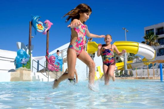 Hoteles en Ibiza con toboganes