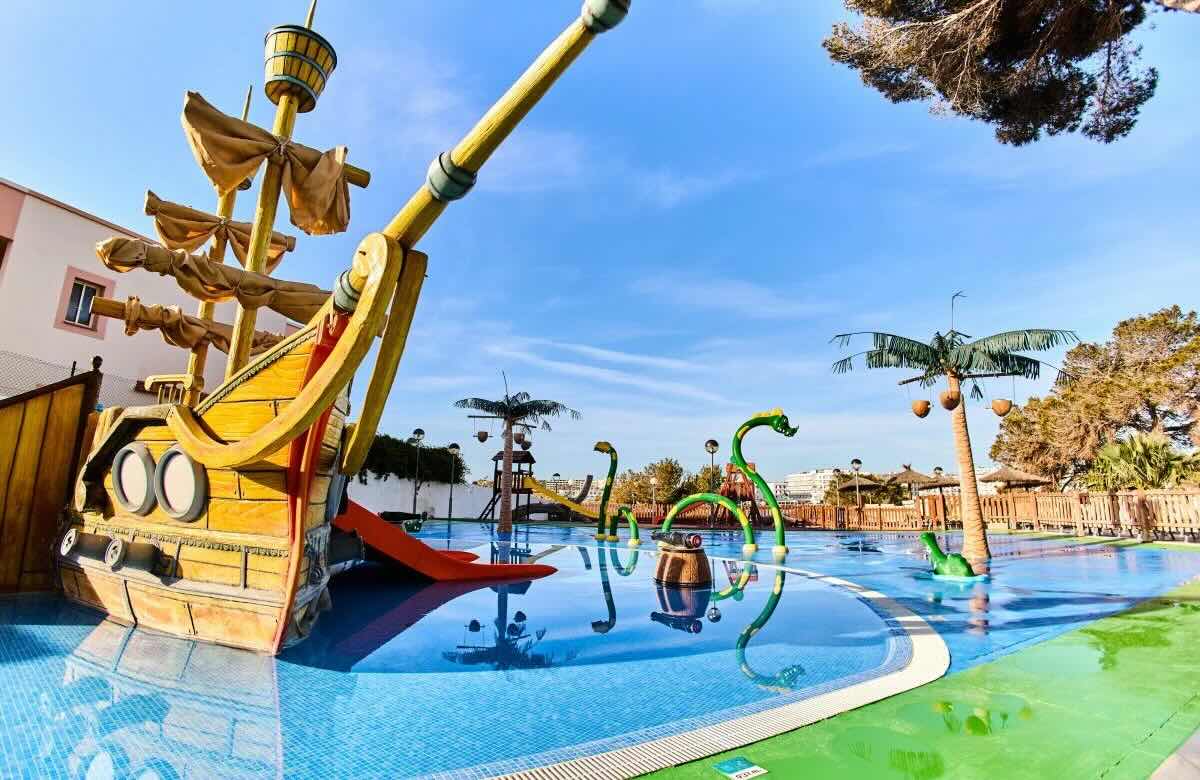Hoteles Para Niños En Ibiza