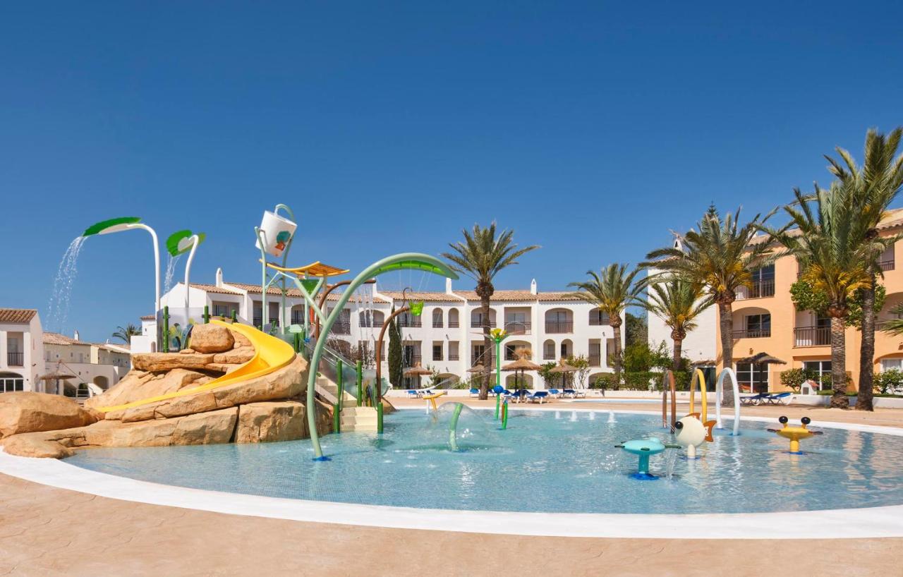 Hoteles Para Familias En Menorca