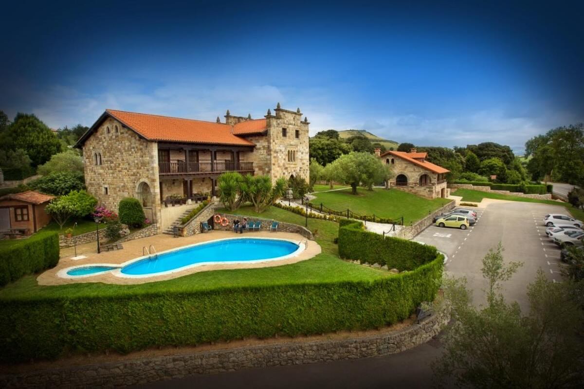 Hoteles En Santillana Del Mar Para Ir Con Niños