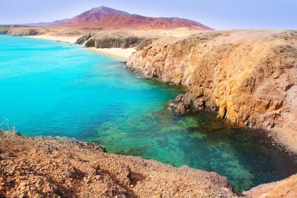 Calas Y Playas En Lanzarote