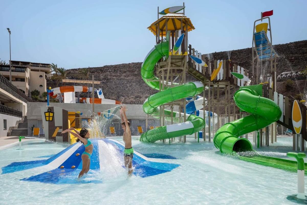 Hoteles Con Toboganes En Fuerteventura