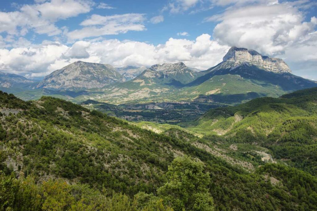 Hoteles y campings en el Pirineo aragonés