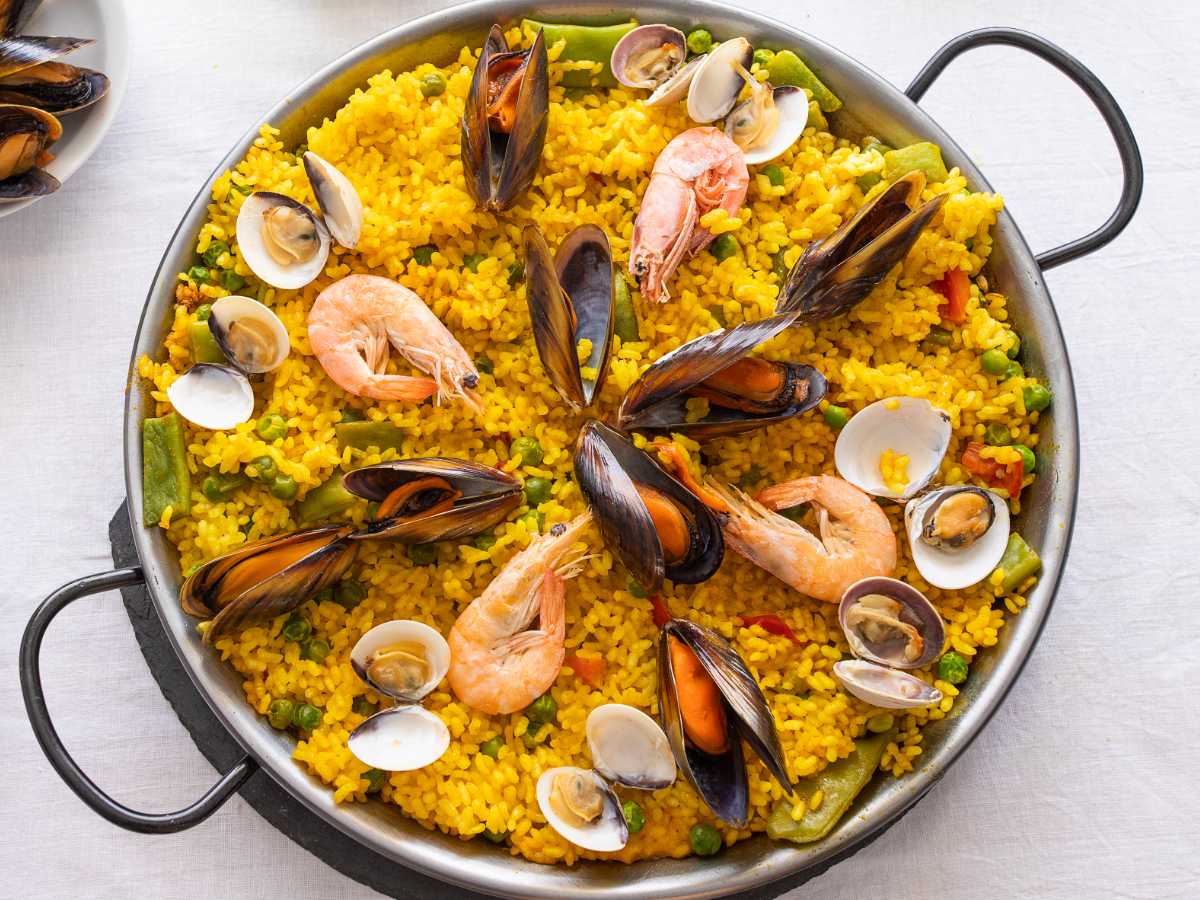 Paella de marisco receta fácil