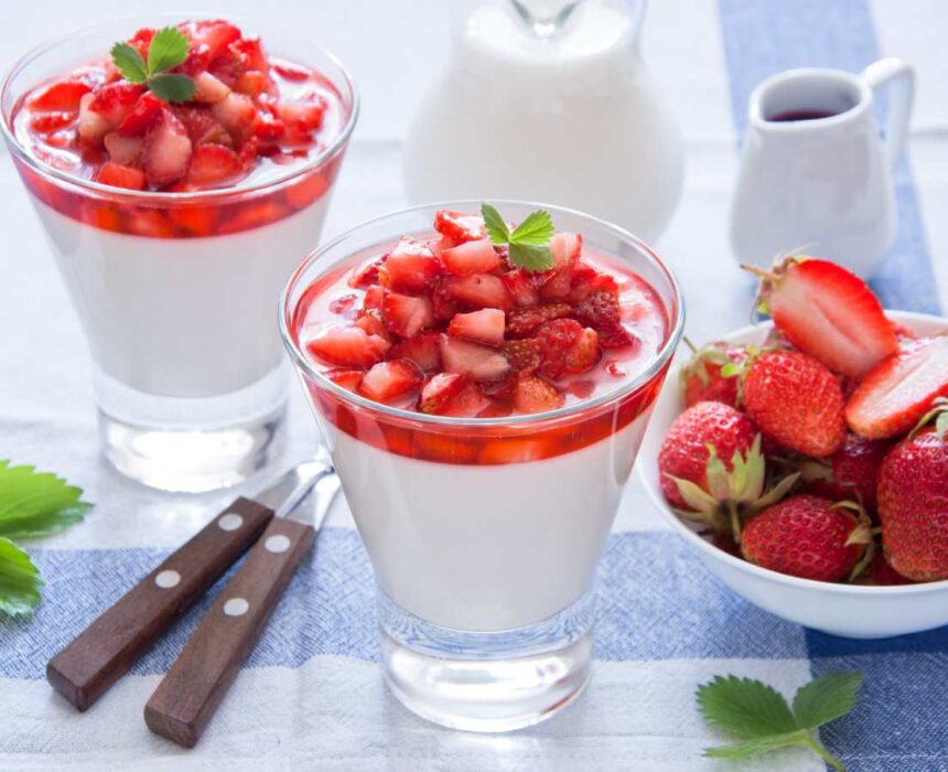 Cómo hacer panacota de fresas