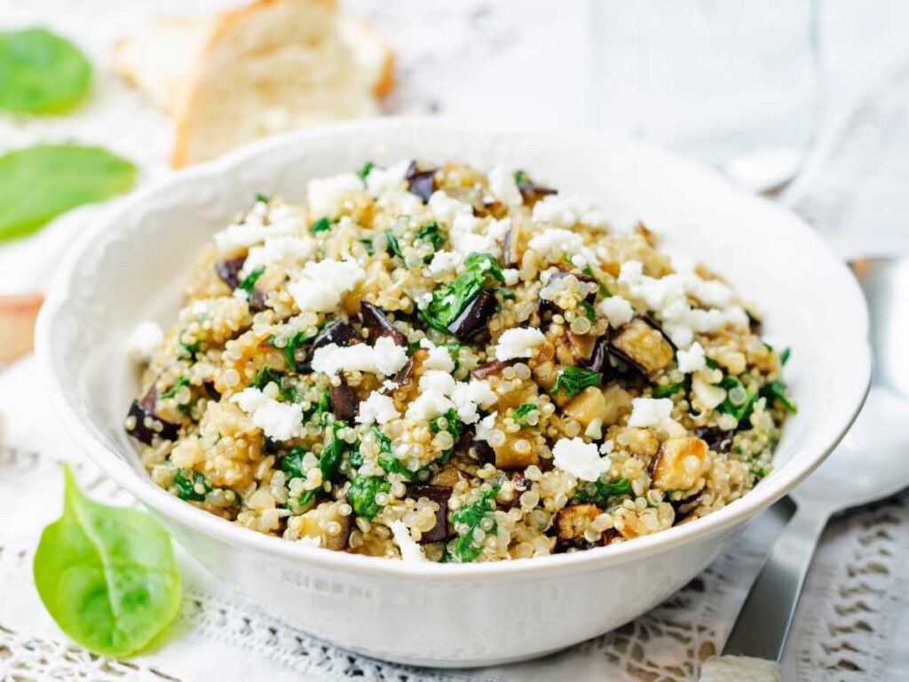 Ensalada De Quinoa (10 Recetas Fáciles De Ensaladas Con Quinoa) - Pequeocio Ensalada Templada De Quinoa