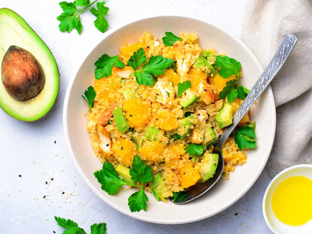 Ensalada De Quinoa (10 Recetas Fáciles De Ensaladas Con Quinoa) - Pequeocio Ensalada De Quinoa Y Pollo