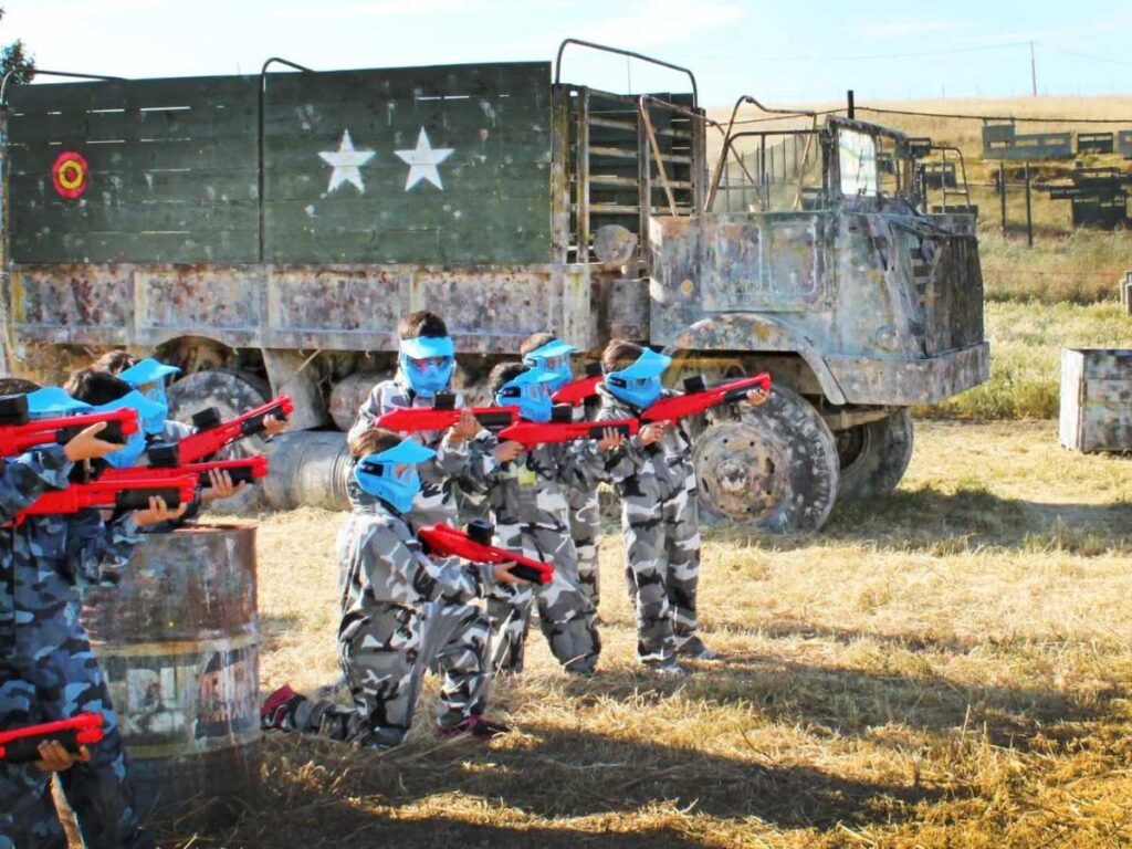Paintball Para Niños En Madrid: Diversión Con Beneficios Educativos - Pequeocio Paintball Para Niños En Madrid