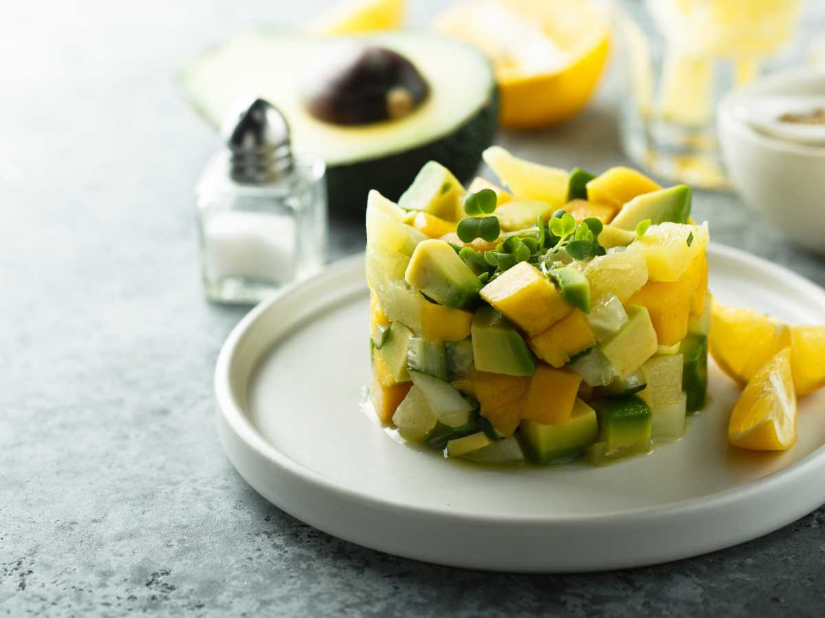Ensaladas Con Aguacate (10 Recetas De Ensalada De Aguacate) - Pequeocio Ensalada Con Aguacate Y Mango