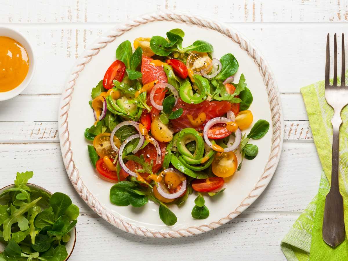 Ensalada De Canónigos (6 Recetas Ligeras) - Pequeocio Ensalada Con Salmón Y Canónigos