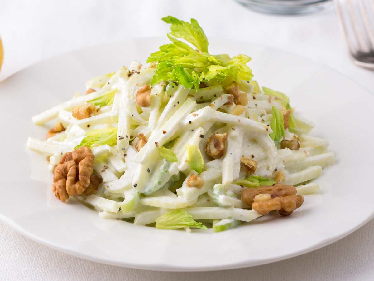 Cómo se hace la ensalada Waldorf